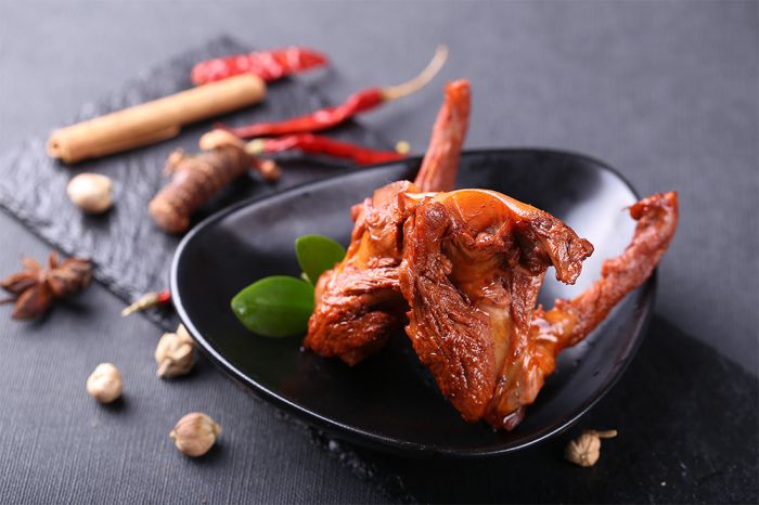 久久香鴨脖實體店技術培訓班