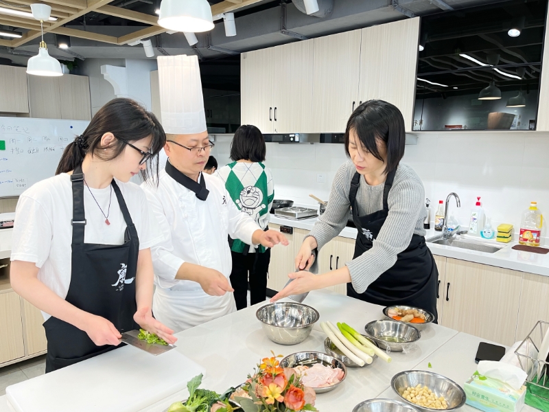 家庭廚藝班 - 學習製作宮保雞丁